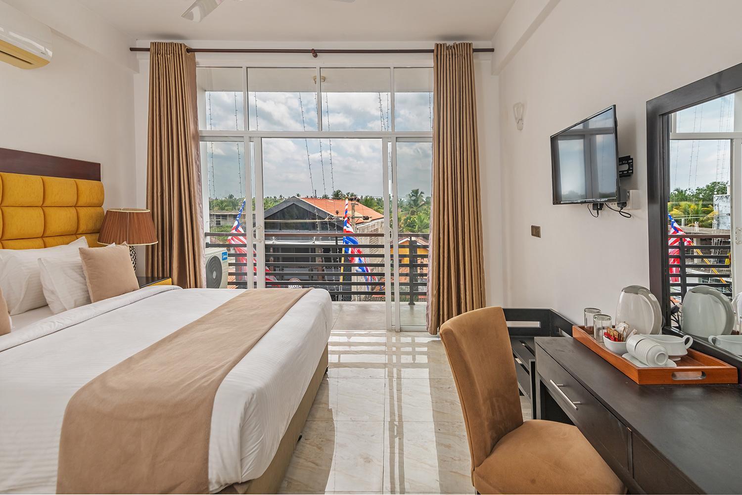Beverly Beach Negombo Exterior photo