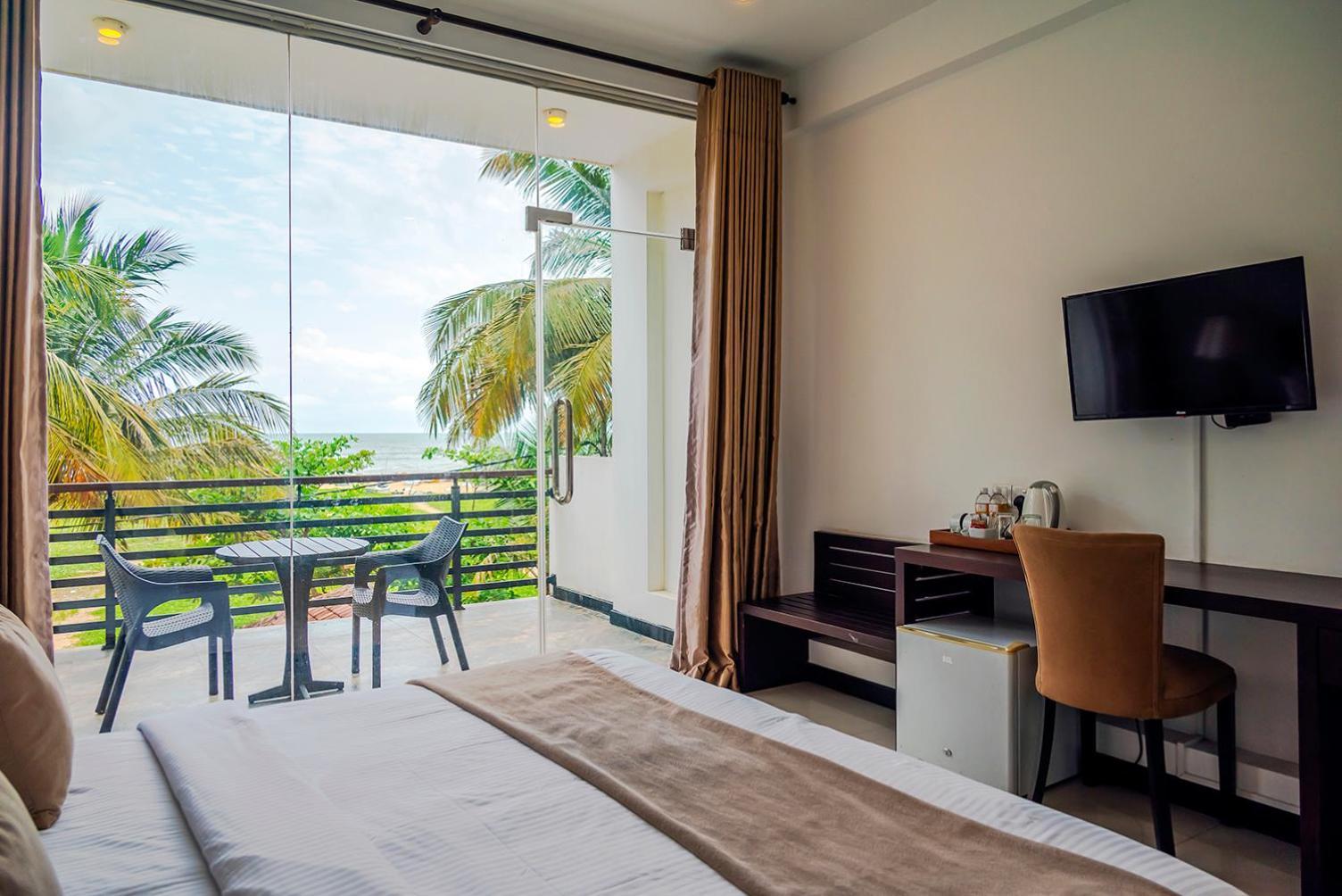 Beverly Beach Negombo Exterior photo