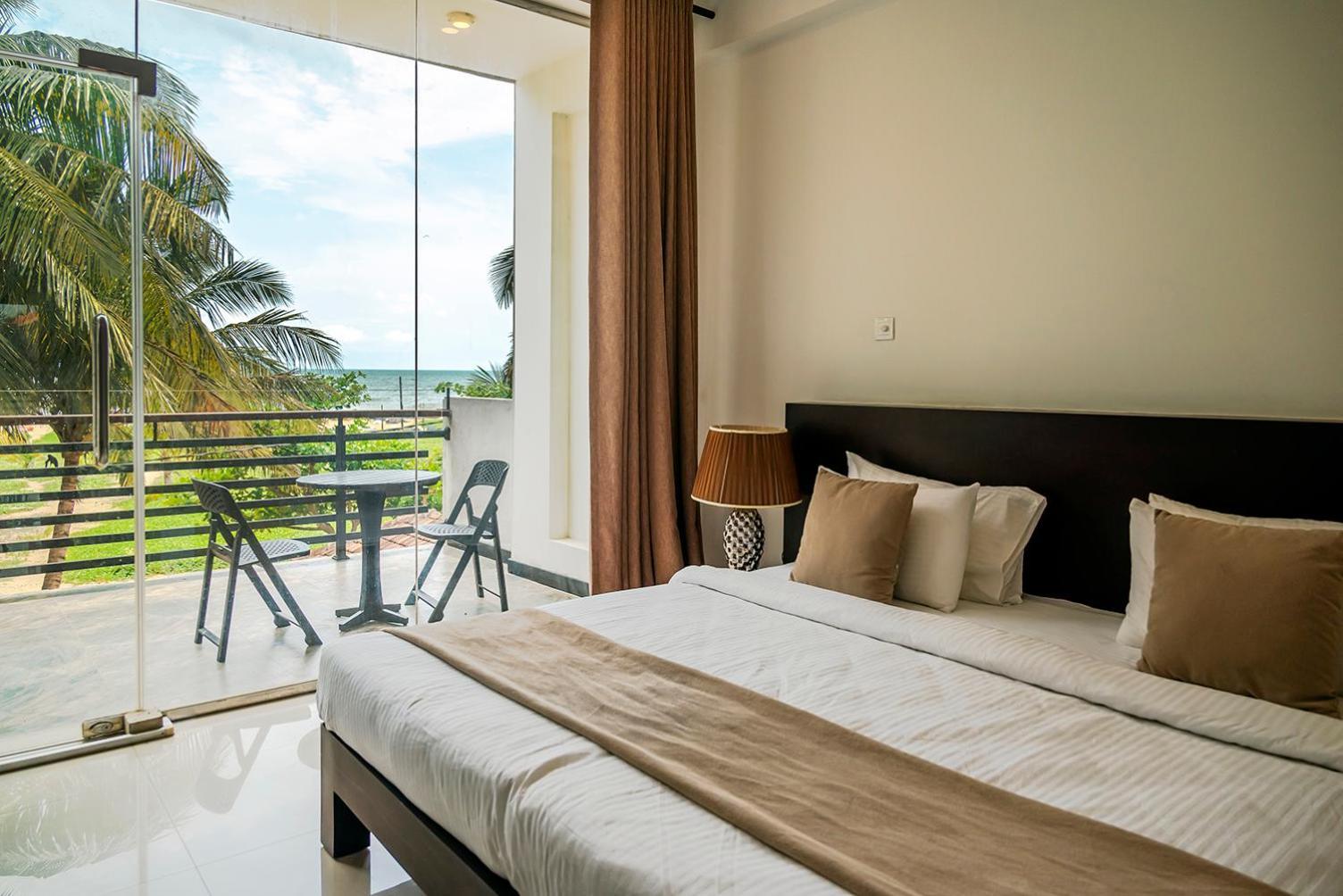 Beverly Beach Negombo Exterior photo